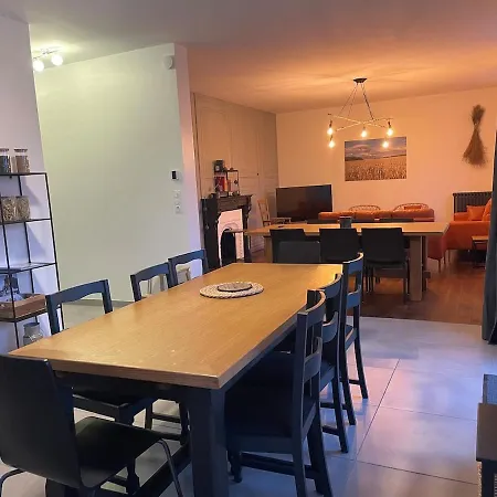 La Grisolle De 4 A 14 Personnes בית נופש *