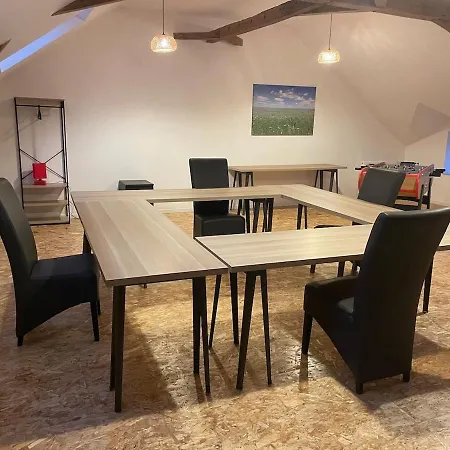 בית נופש La Grisolle De 4 A 14 Personnes *