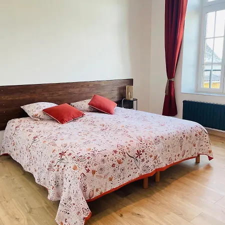 La Grisolle De 4 A 14 Personnes בית נופש *