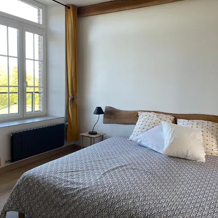 La Grisolle De 4 A 14 Personnes בית נופש