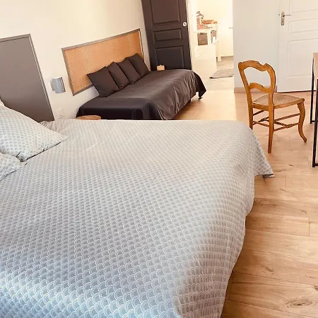 La Grisolle De 4 A 14 Personnes בית נופש Landouzy-la-Cour